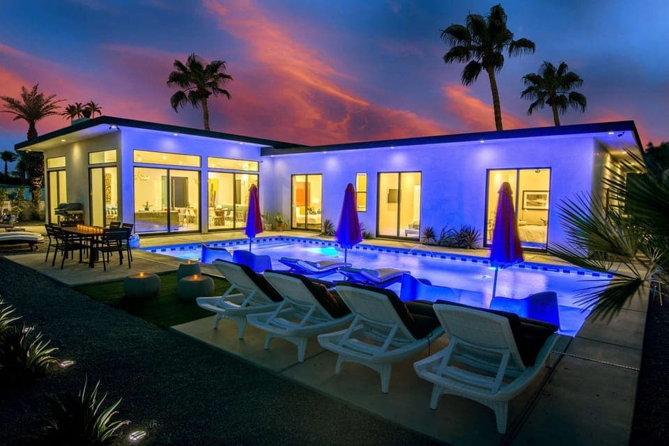 5 Palms Estate: Your Private, Gated Resort in the Architectural Core of Palm Springs