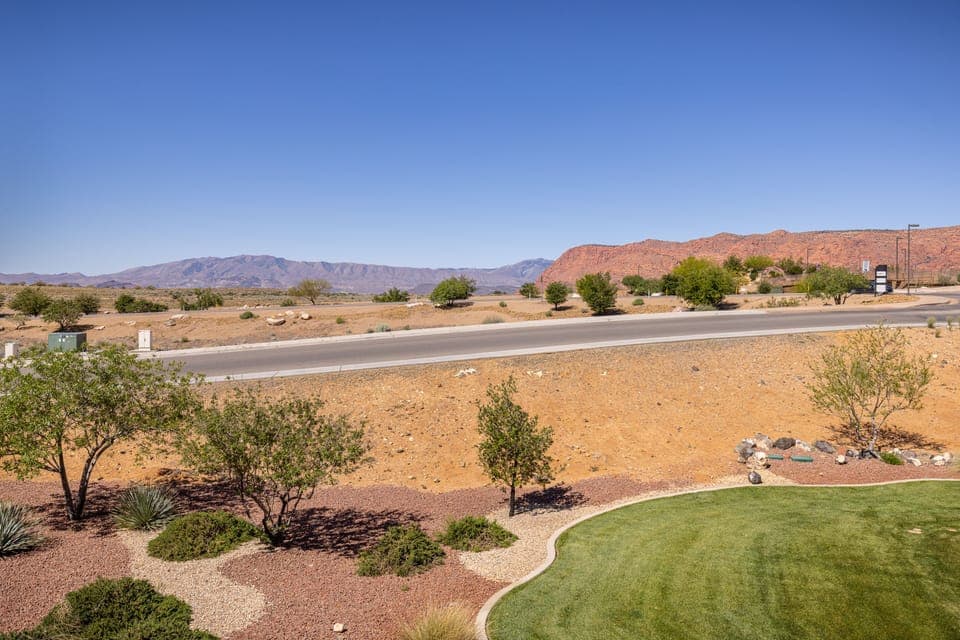 Snow Canyon view - The Patio Deck is a spacious area to entertain guests while enjoying the beautiful surrounding landscapes of Snow Canyon State Park