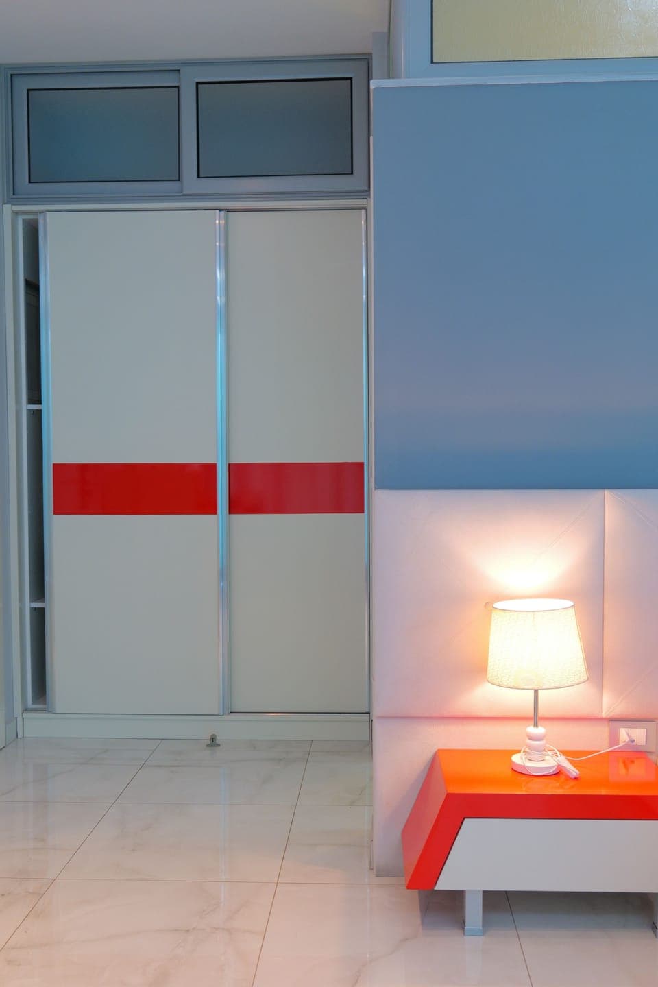 Deluxe Room, Sea View | Minibar, free WiFi, bed sheets