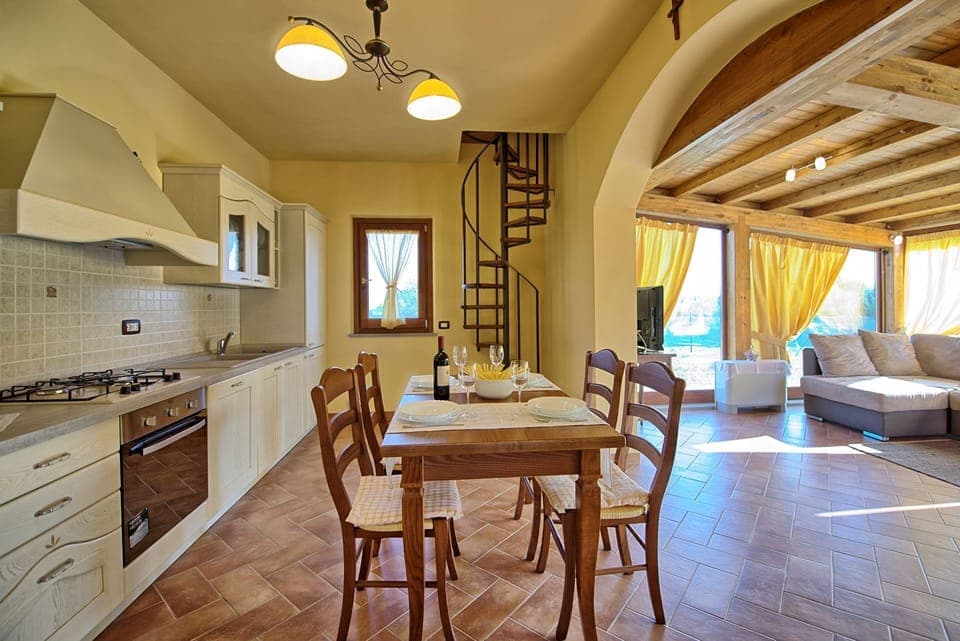 Dining Room, Kitchen