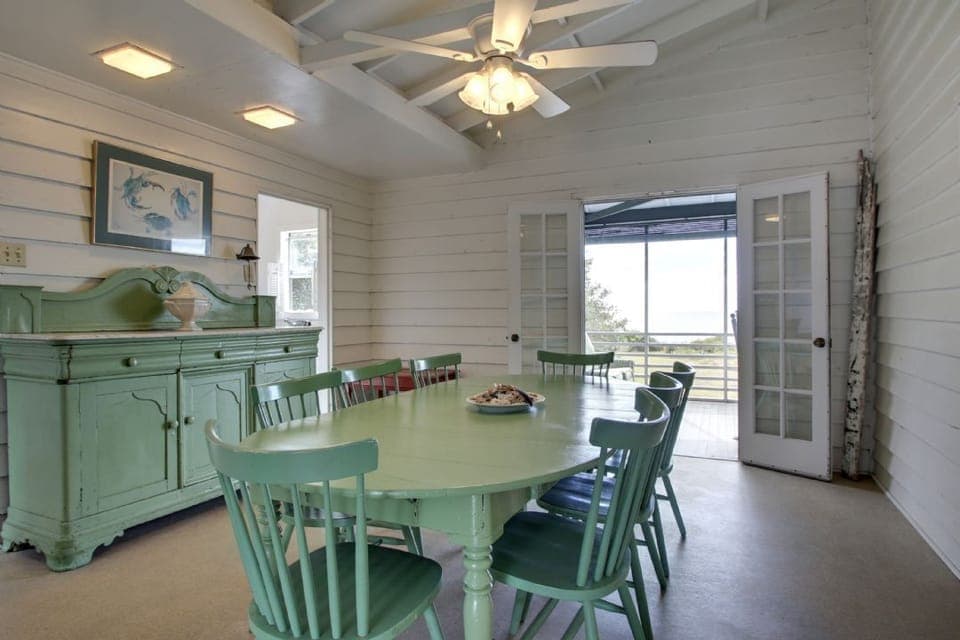 Dining room, ideally set up to catch the breeze!