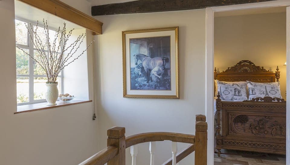 Landing, Box Cottage, Bolthole Retreats