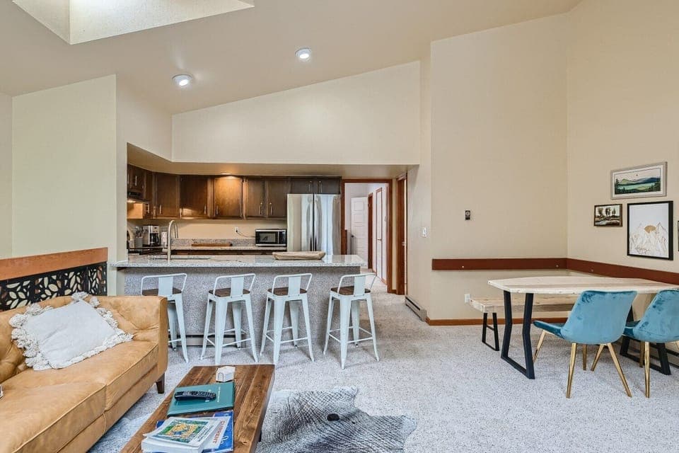 WW336 Living Area