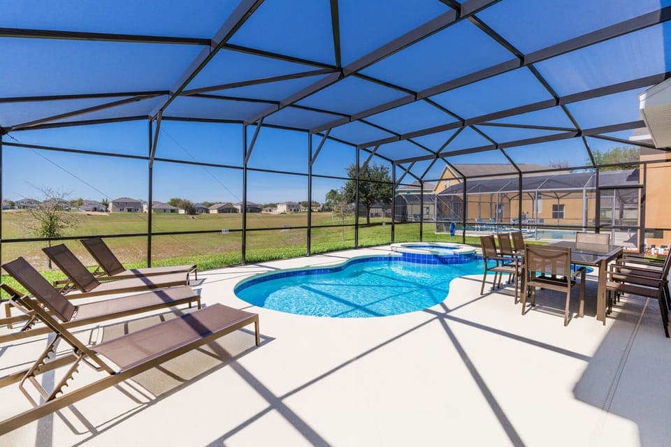 30_Pool_Area_with_View_0821.jpg