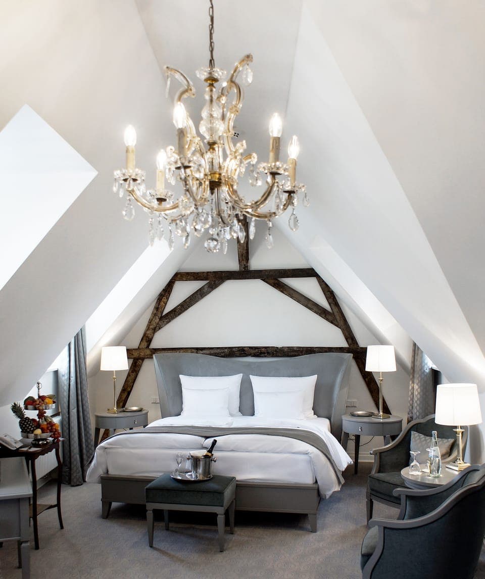 In-room safe, individually decorated, desk, laptop workspace