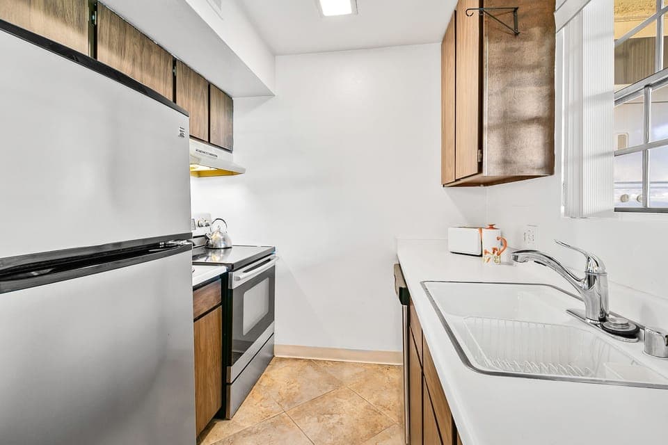 K0152 - Kitchen Area