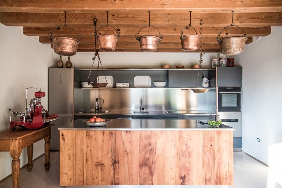 Coffee/tea maker, electric kettle