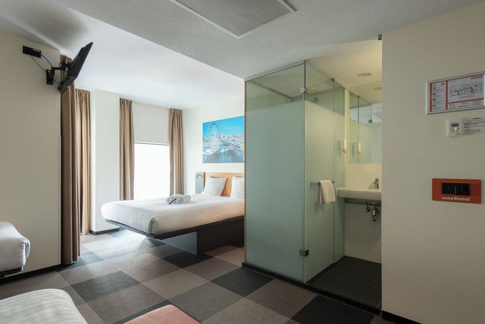 Family Quintuple Room | Desk, soundproofing, free WiFi, bed sheets