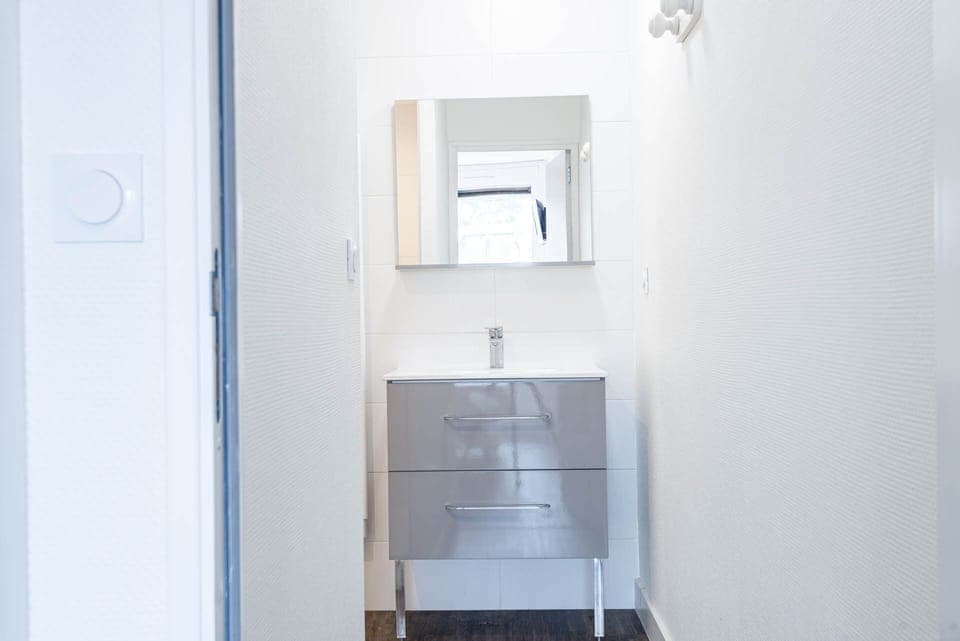 Family Apartment, 1 Bedroom | Bathroom | Shower, hair dryer