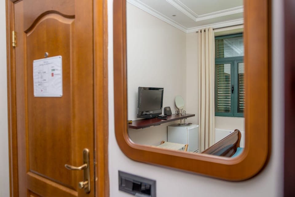 Basic Double Room | 1 bedroom, premium bedding, minibar, in-room safe