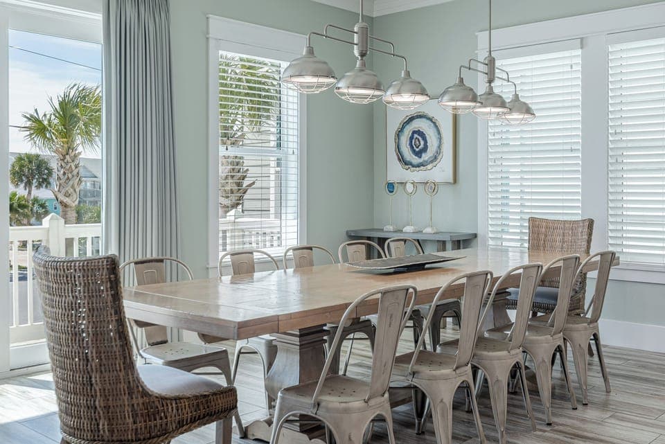 2nd Floor Dining Area 
