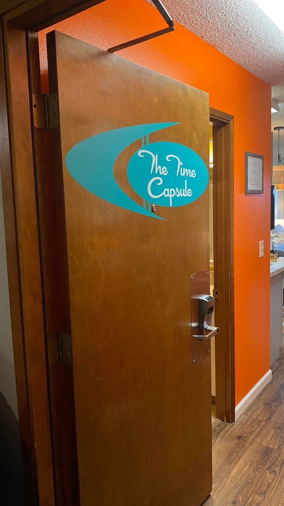 Studio, 2nd Floor (Dog-Friendly) | Individually decorated, individually furnished, blackout drapes