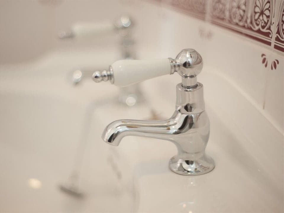 Superior Double Room, Ensuite (Twin) | Bathroom | Towels