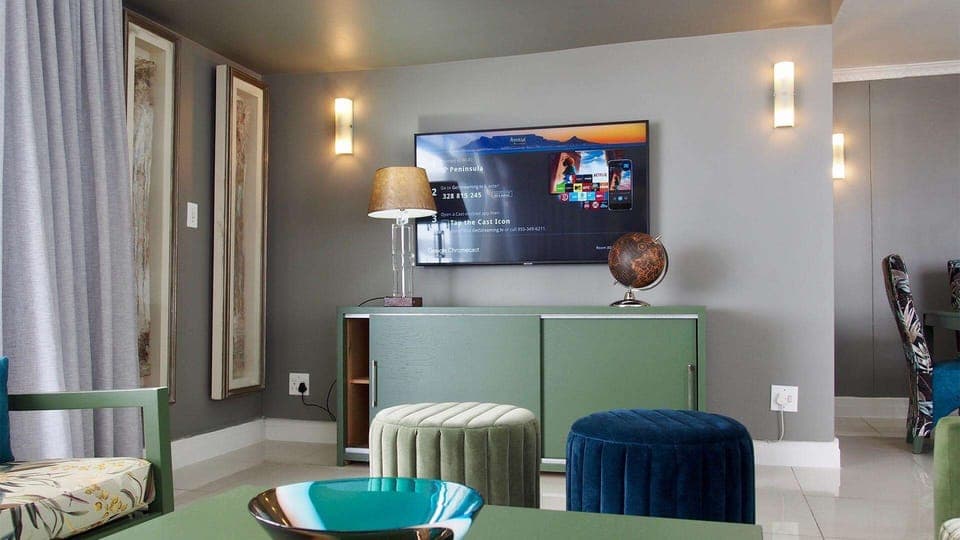 Premium bedding, down comforters, in-room safe, desk