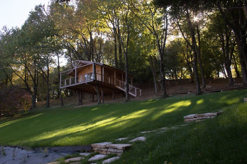 Tree House | Premium bedding, minibar, in-room safe, desk