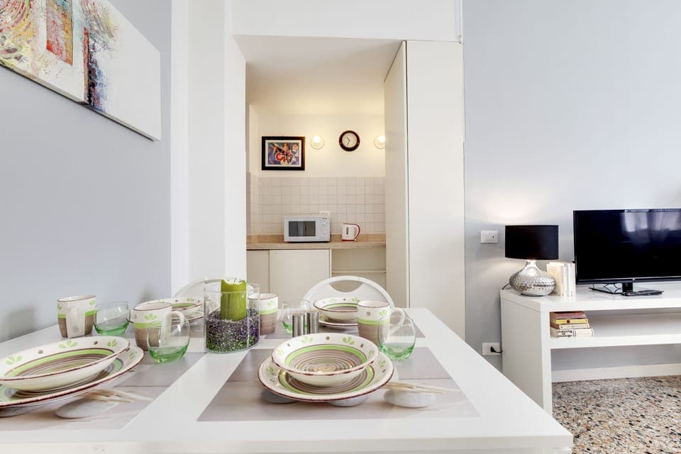 Apartment, 1 Bedroom | In-room dining