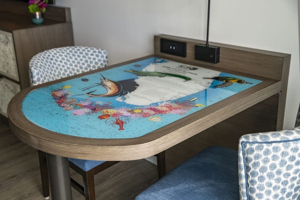 1 bedroom, premium bedding, down comforters, pillowtop beds