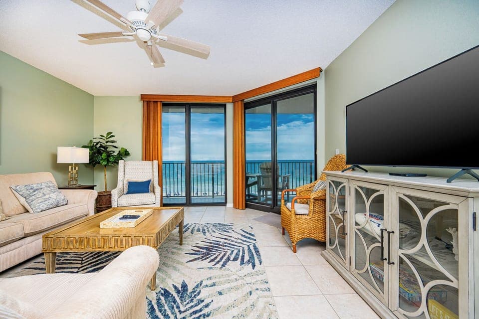 Phoenix X 706, Orange Beach, Alabama, beach front, 3 bedroom condominium on the 7th floor