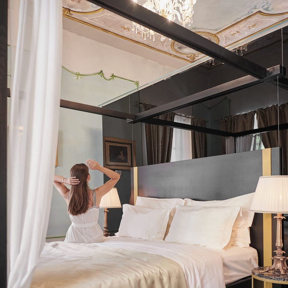 Historical Room | Minibar, in-room safe, individually decorated, desk