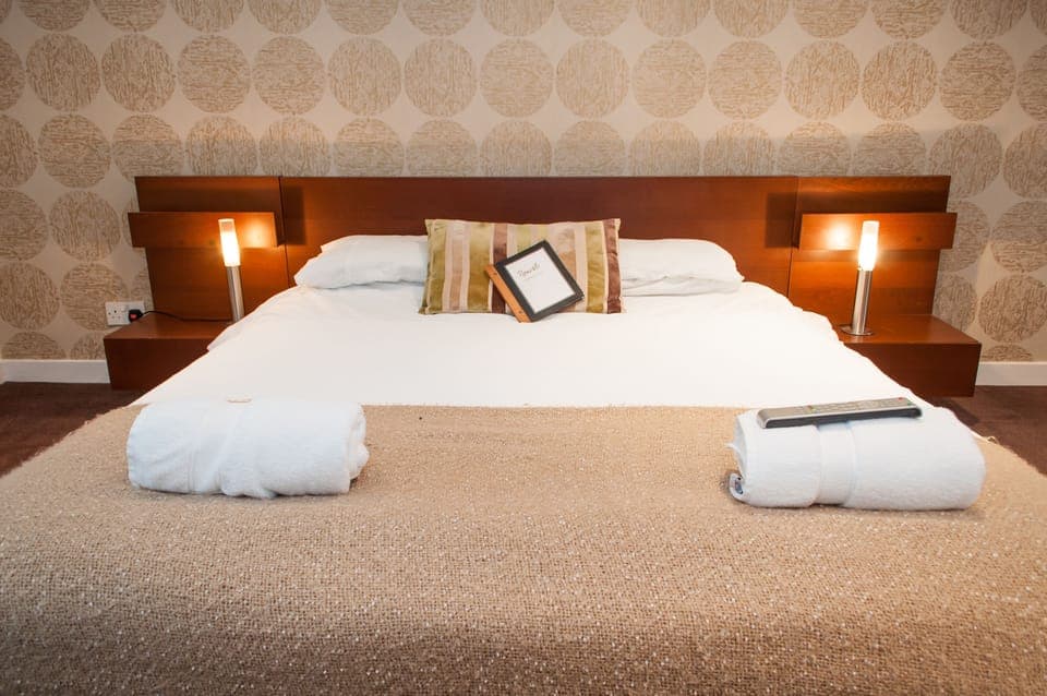 Family Double Room, 1 King Bed with Sofa bed | 1 bedroom, desk, iron/ironing board, free WiFi