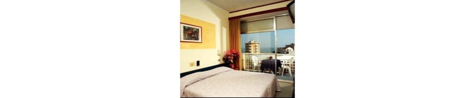 In-room safe, free WiFi