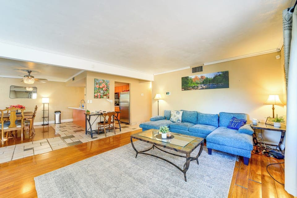 Living Room | Dining Area