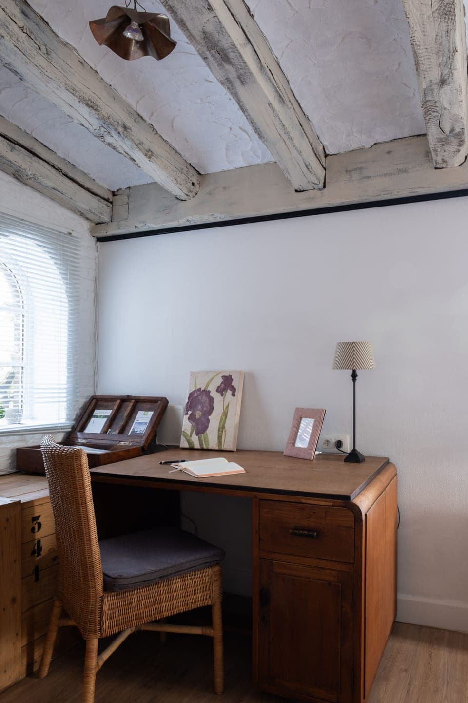 Deluxe Double Room | Minibar, individually decorated, desk, laptop workspace