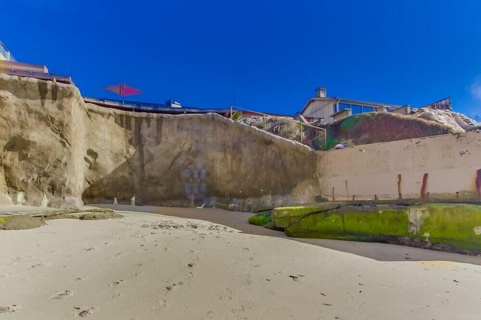 Private Location Overlooking a Cove Beach - Access is currently restricted due to San Diego reconstruction of steps. Access Ocean Beach, OB, lifeguarded beach a mile away