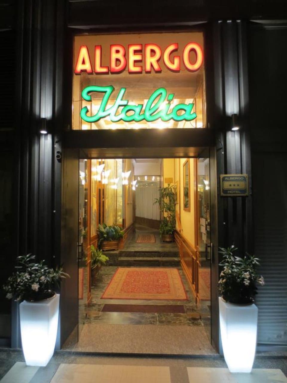 Front of property - evening/night