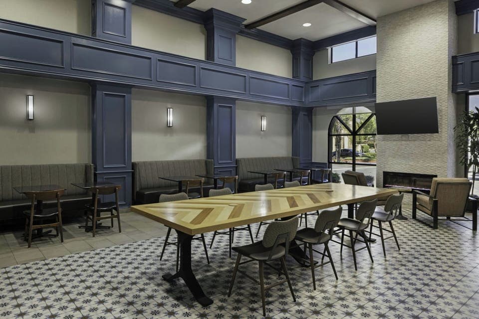 Daily cooked-to-order breakfast for a fee