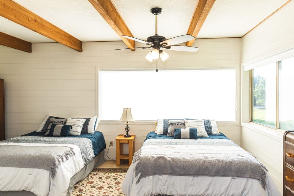 Downstairs with two queen beds