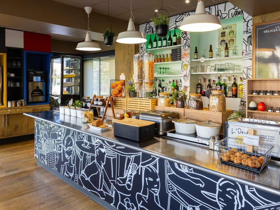 Daily buffet breakfast (EUR 12 per person)