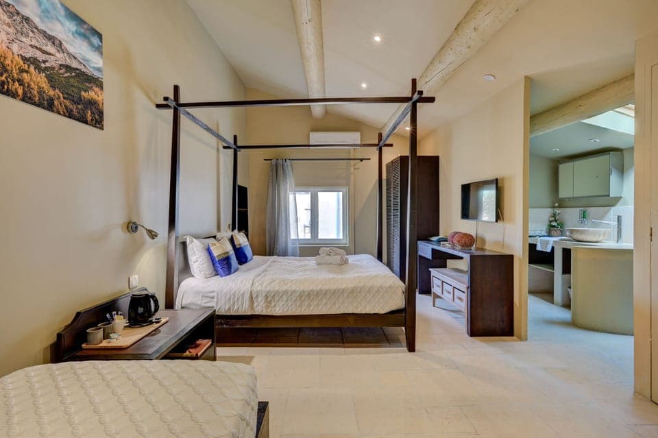 Superior Triple Room, Garden View | 1 bedroom