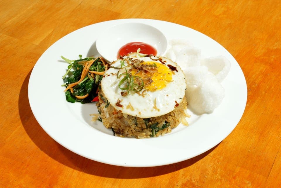 Daily local cuisine breakfast (IDR 50000 per person)