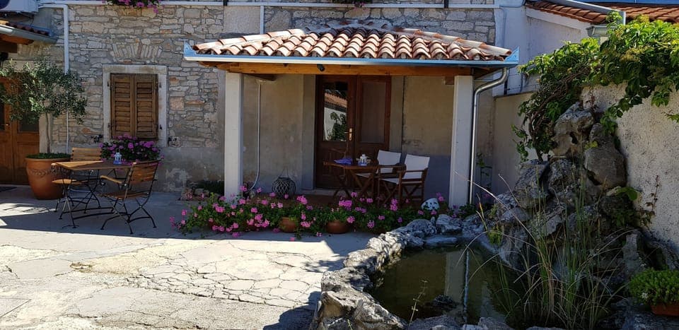 Room | Free WiFi, bed sheets