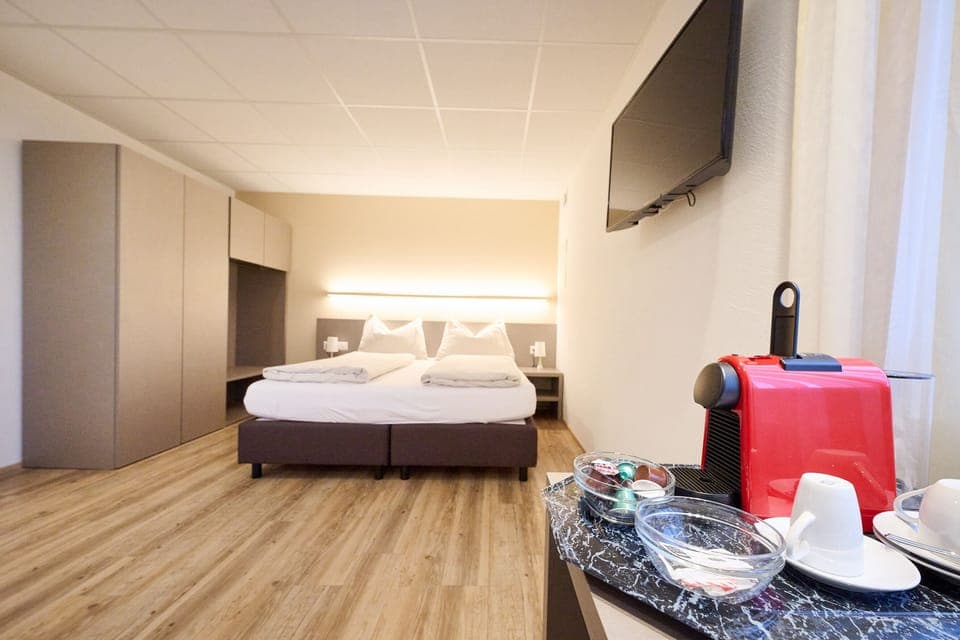 Junior Studio Suite | Hypo-allergenic bedding, desk, soundproofing, free WiFi