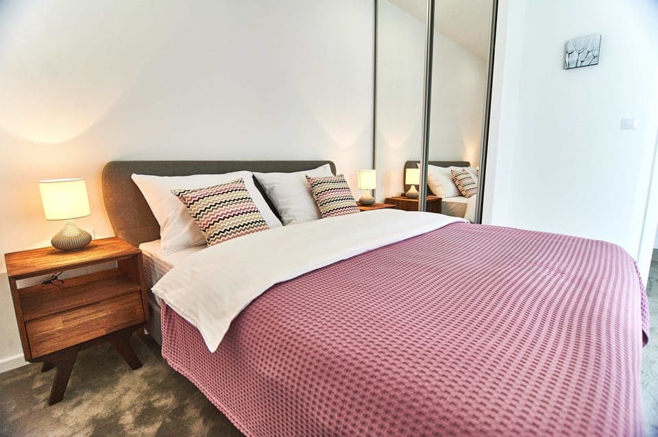 Minibar, in-room safe, soundproofing, iron/ironing board