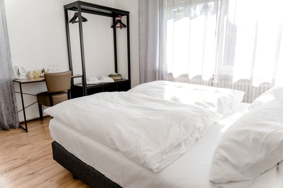 Standard Double Room, Private Bathroom, Garden View | 1 bedroom