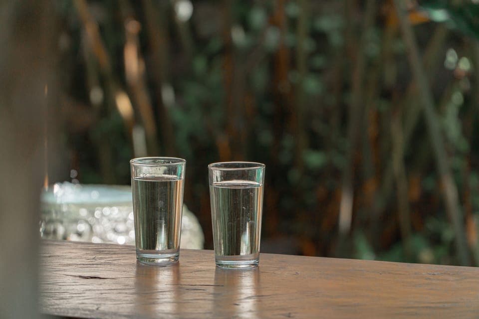 Signature Cottage | Private kitchen | Coffee/tea maker, electric kettle, dining tables