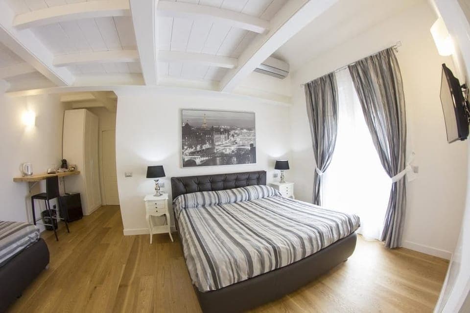 Comfort Triple Room, Ensuite | 1 bedroom, minibar, soundproofing, free WiFi