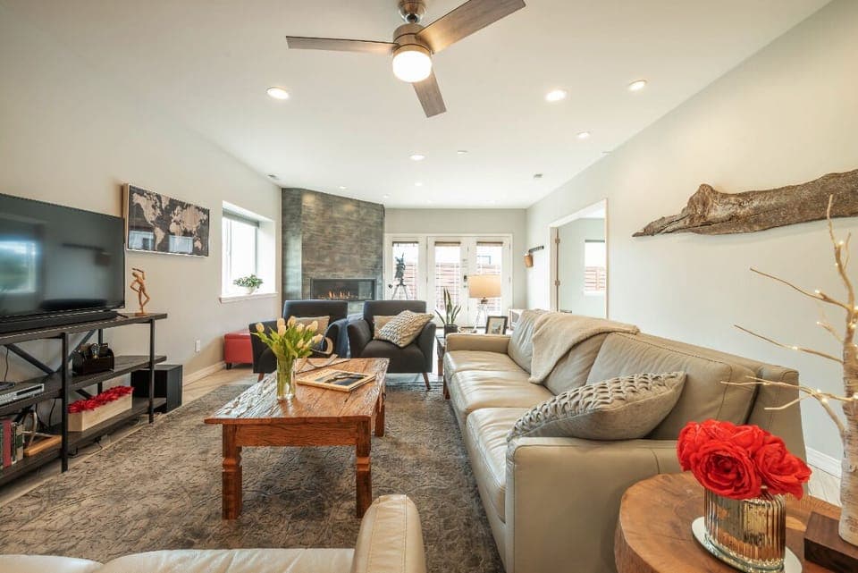 Spacious and comfy living area