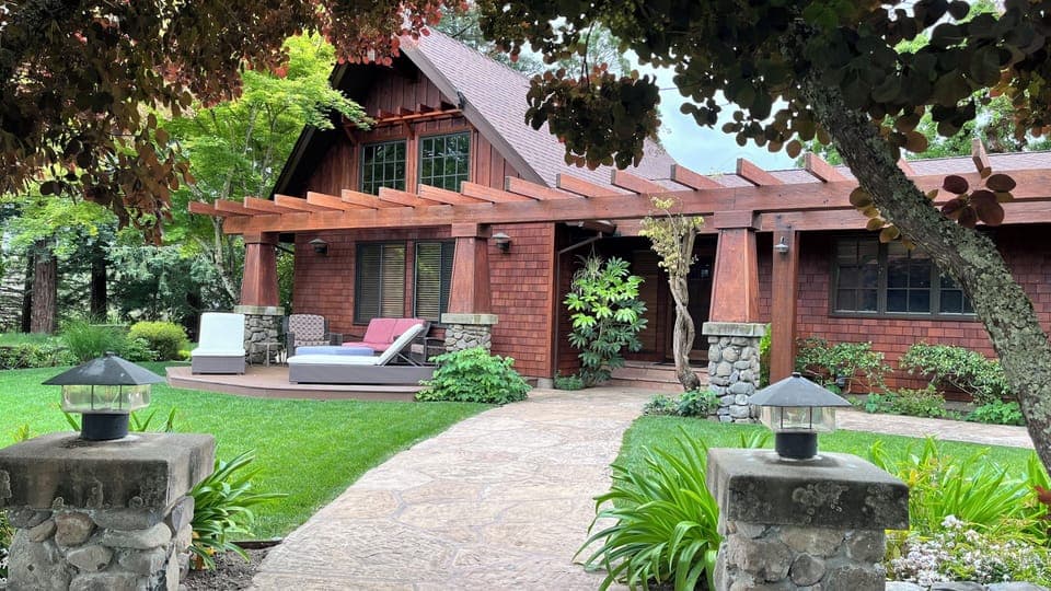 Entry Walkway
