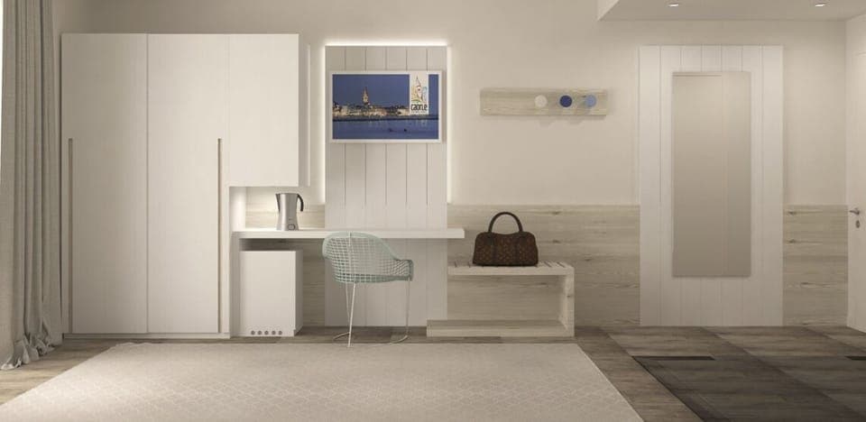 Deluxe Double or Twin Room, 1 Bedroom, Tower | Minibar, in-room safe, desk, cribs/infant beds