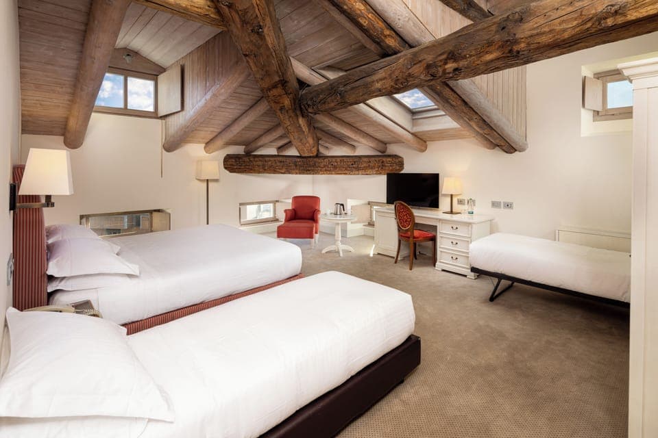 Egyptian cotton sheets, premium bedding, down comforters