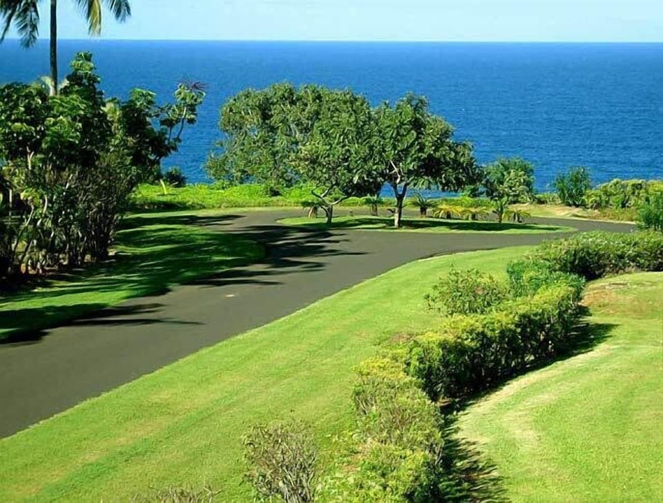 Looking out from front lanai
