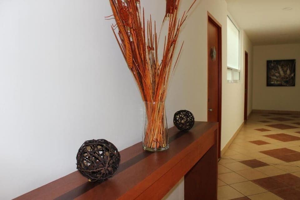 40-inch LED TV with cable channels, TV