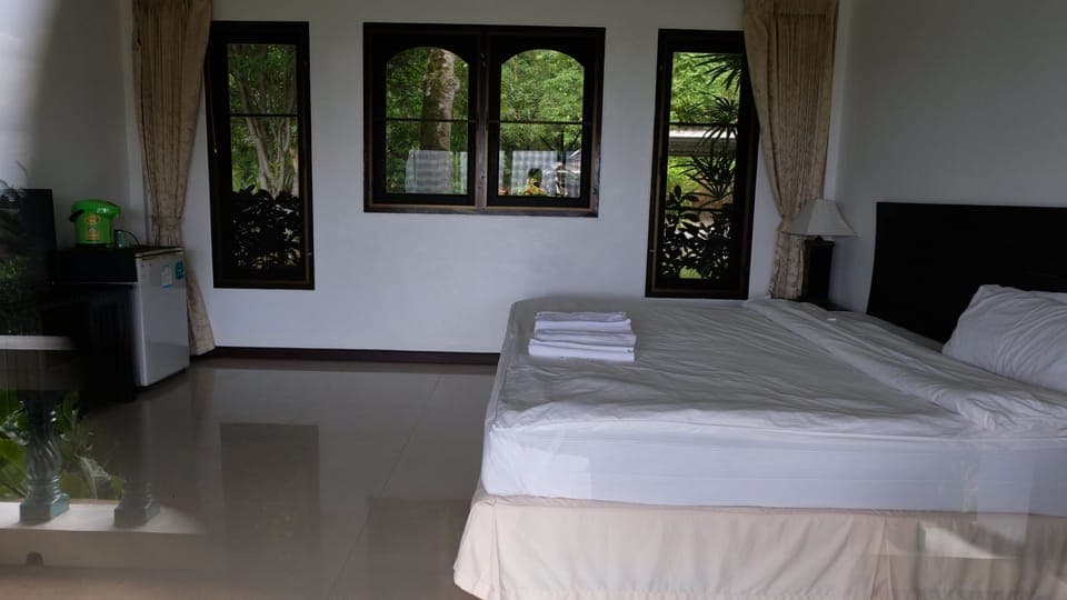 Villa with Sea View | In-room safe, desk, free WiFi, bed sheets