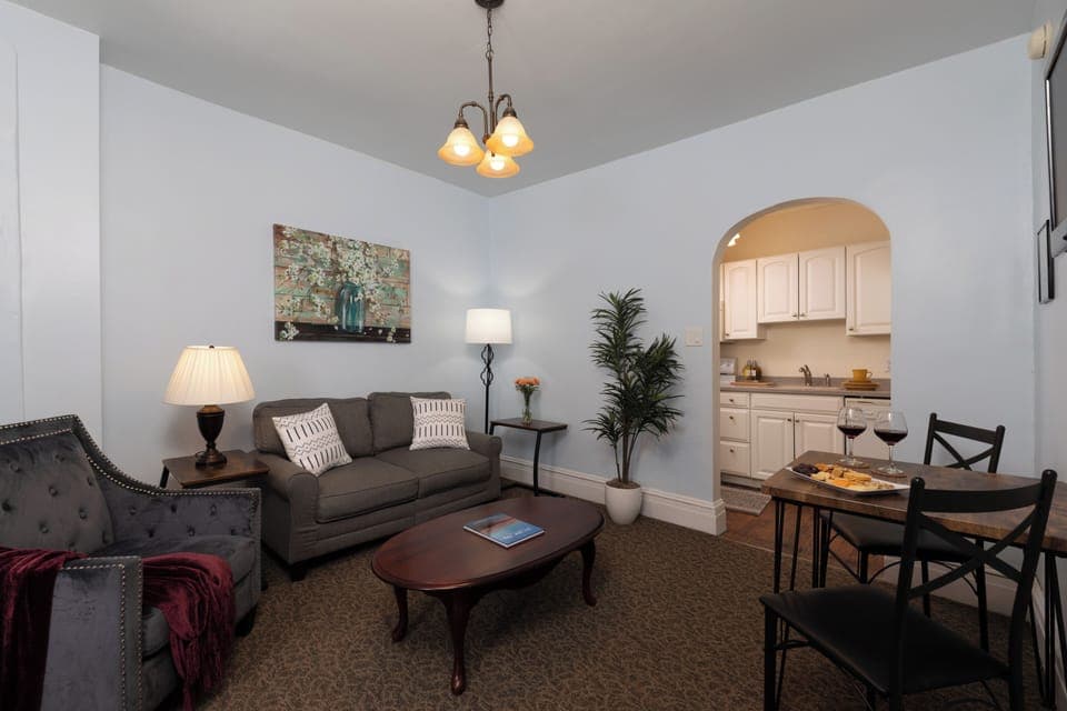 Luxury Suite, Private Bathroom (Bailey Suite) | Living area | 1-inch TV with digital channels, DVD player, streaming services