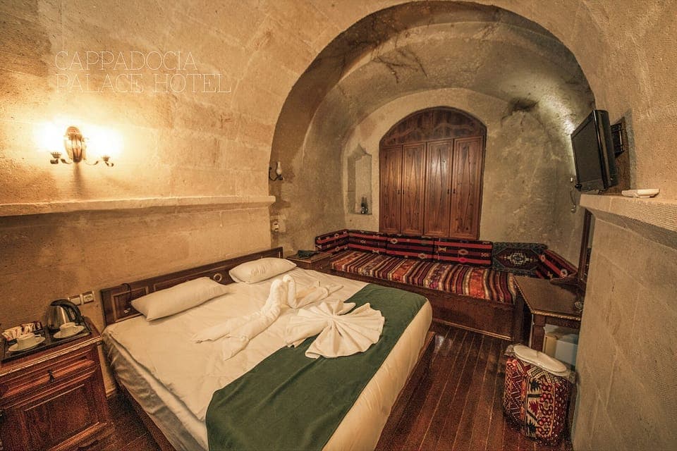 Deluxe Room | Premium bedding, down comforters, individually decorated