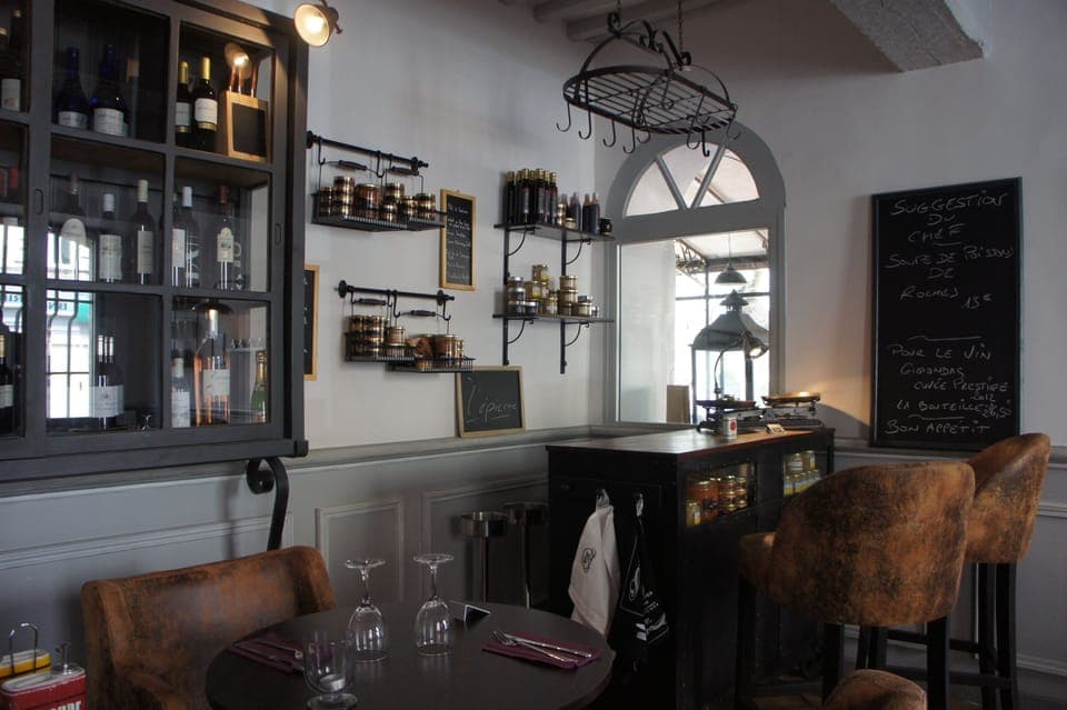 French cuisine, alfresco dining 